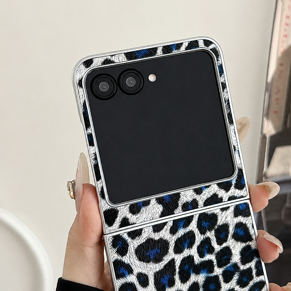 ヒョウ柄折りたたみフリップ電話ケース Motorola Ra - Travel Accessories Store のレビューと価格