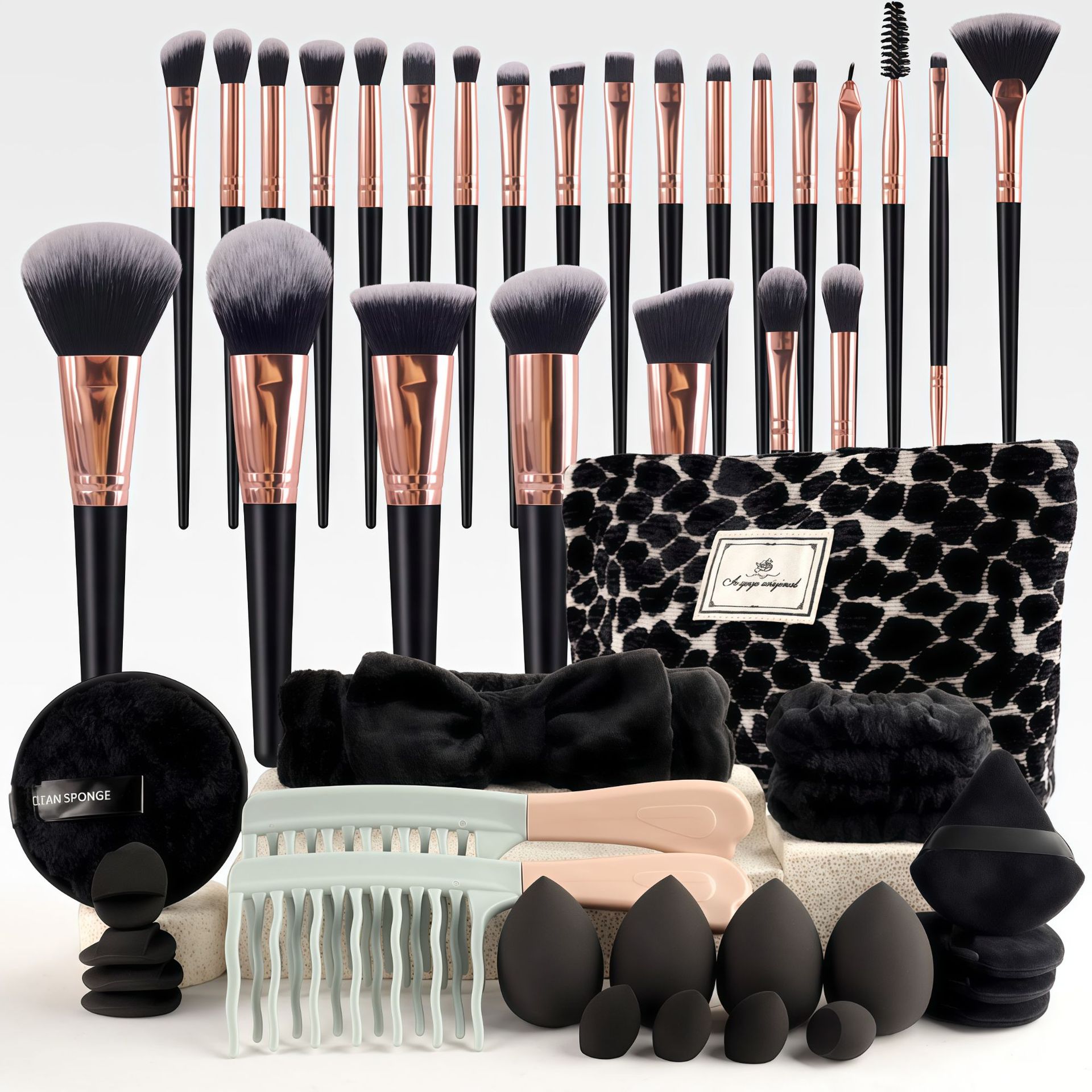 メイクブラシセット シックな香りのスタイル ビューティーツー - Travel Accessories Set のレビューと価格