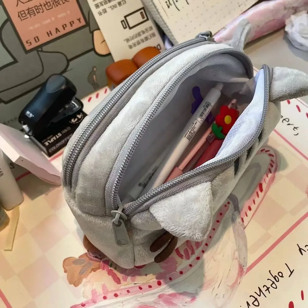 かわいいプシーンペンシルケース、漫画風の太った猫、大容量学生 - Travel Accessories Gadget のレビューと価格